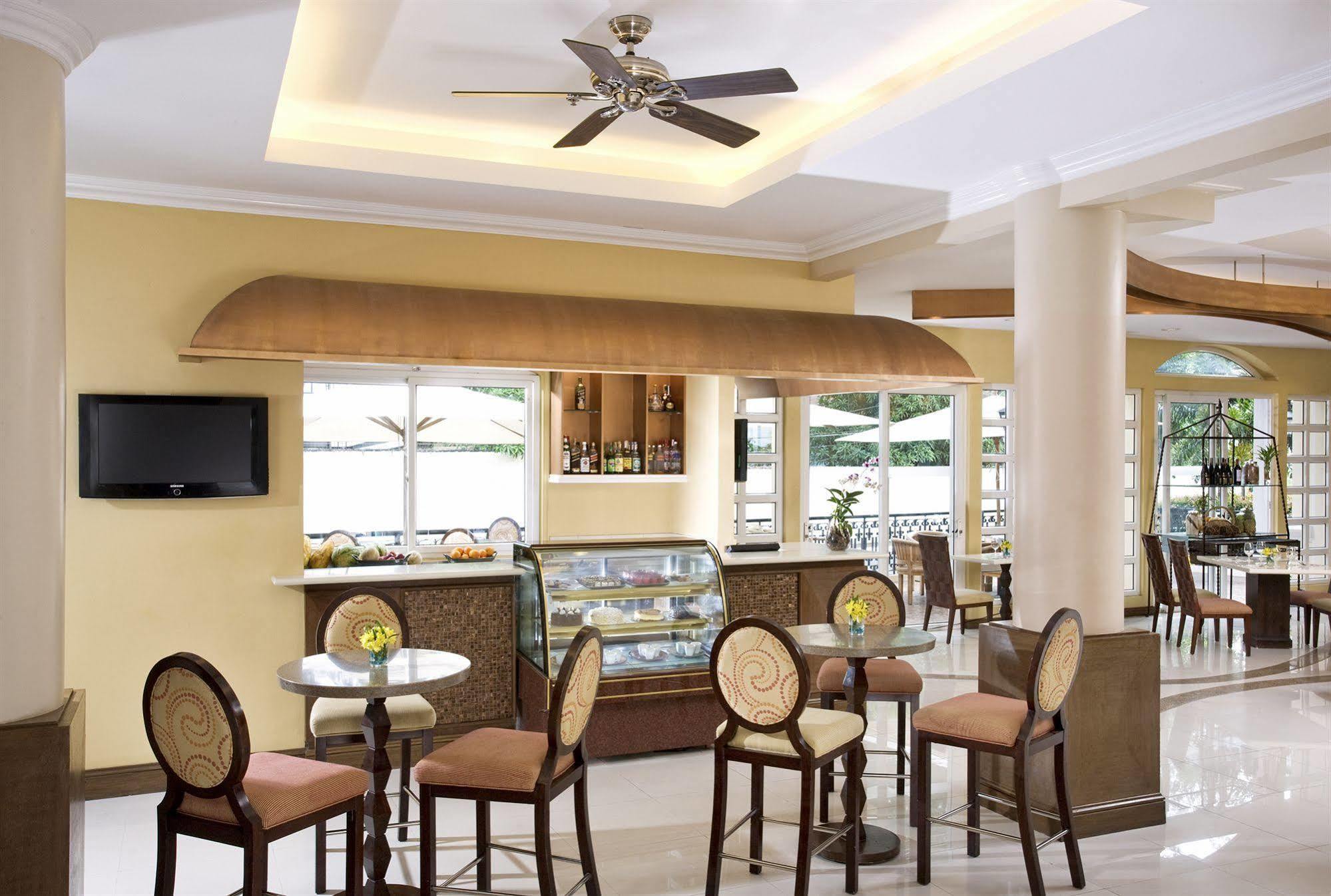 Hotel Venezia Legazpi Ngoại thất bức ảnh