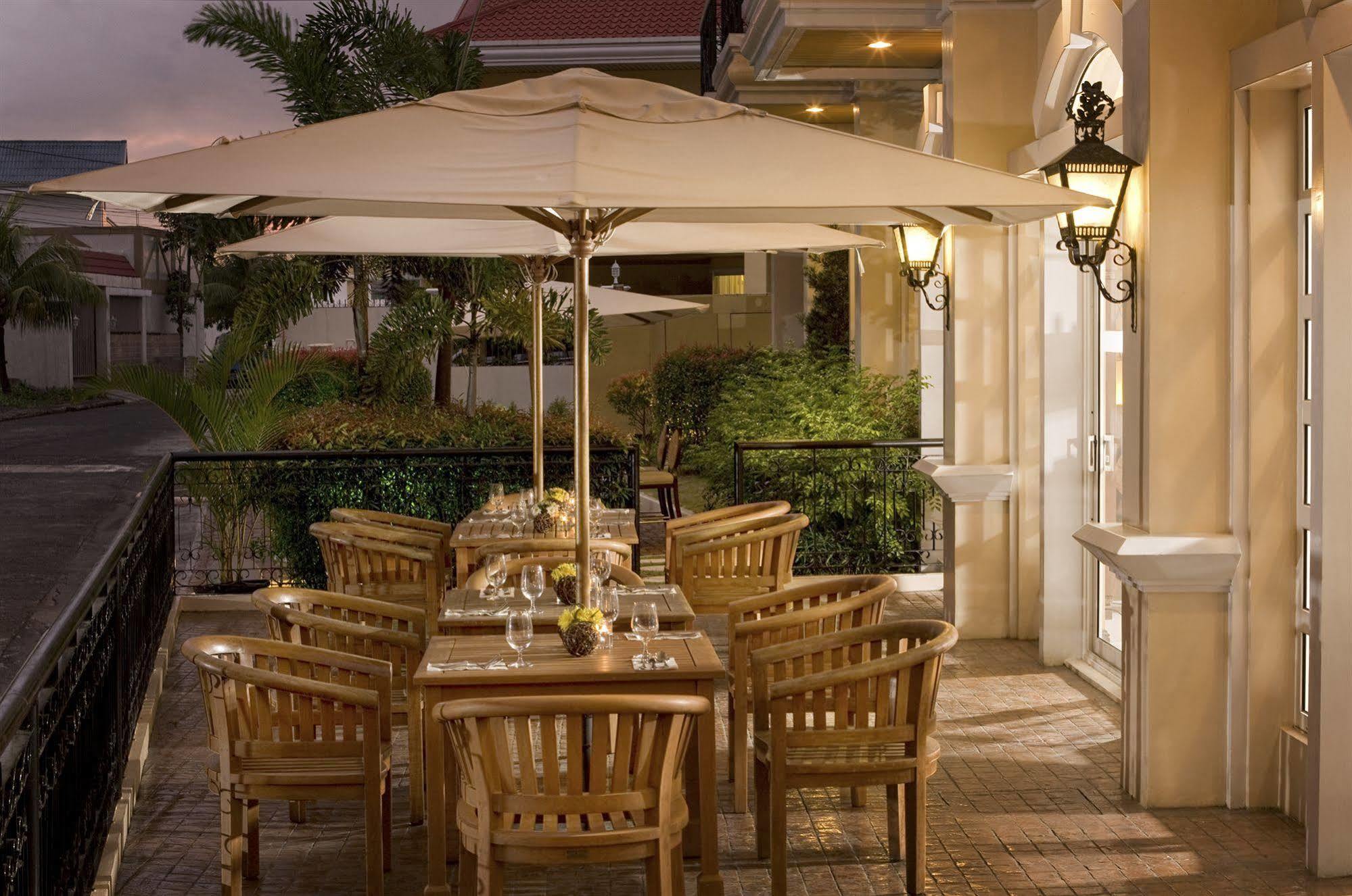 Hotel Venezia Legazpi Ngoại thất bức ảnh